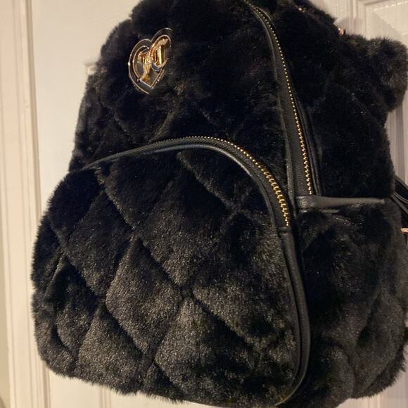 BNWT JUICY COUTURE Lets Get Cozy Furry Black Backpack